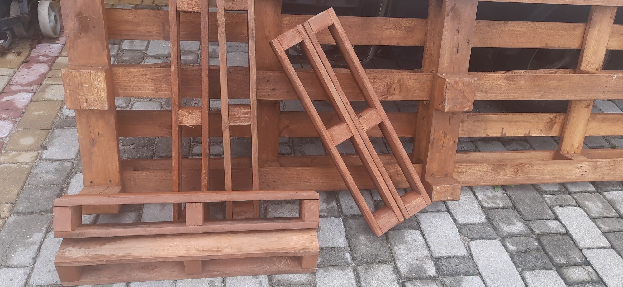 Klocki drewniane do palet altany zabudowy