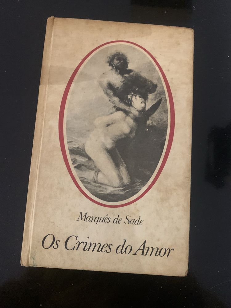 Livro - Os Crimes do Amor