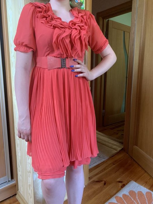 Нарядное платье