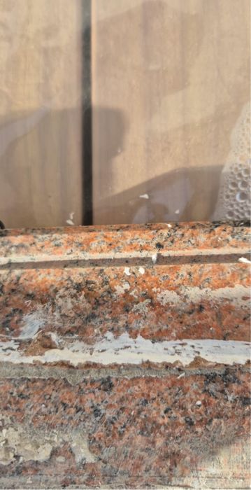 Parapet zewnetrzny i wewnetrzny