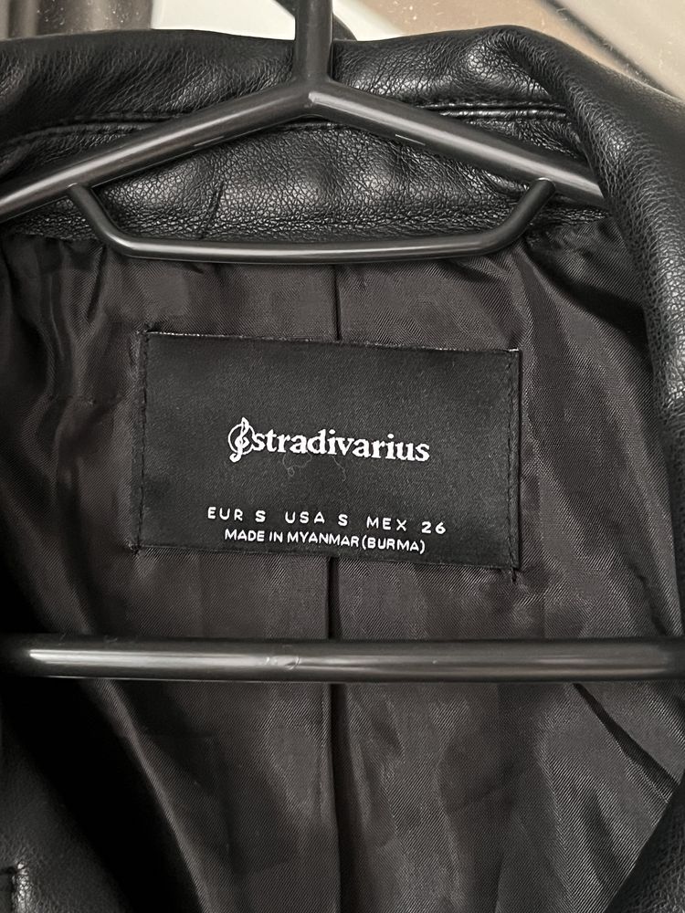 Кожанка stradivarius S