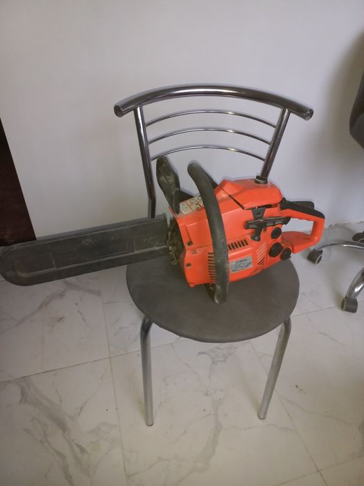 Бпродам бинзопилу,потребуе налаштування