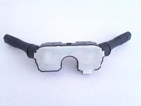 Conjunto / manetes de luzes e limpa vidros NISSAN Juke (F15)