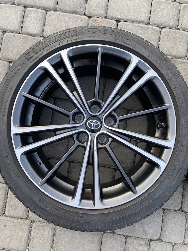 Alufelgi 5x100 Toyota GT86 Celica Corolla Auris Camry Yaris 215/45/17