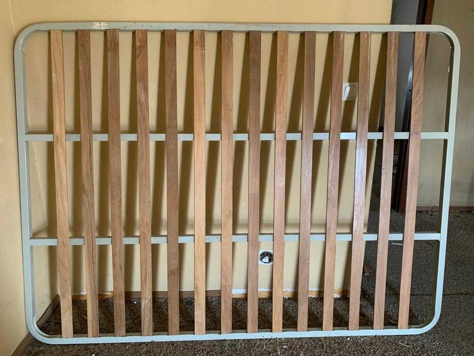 Estrado cama de casal