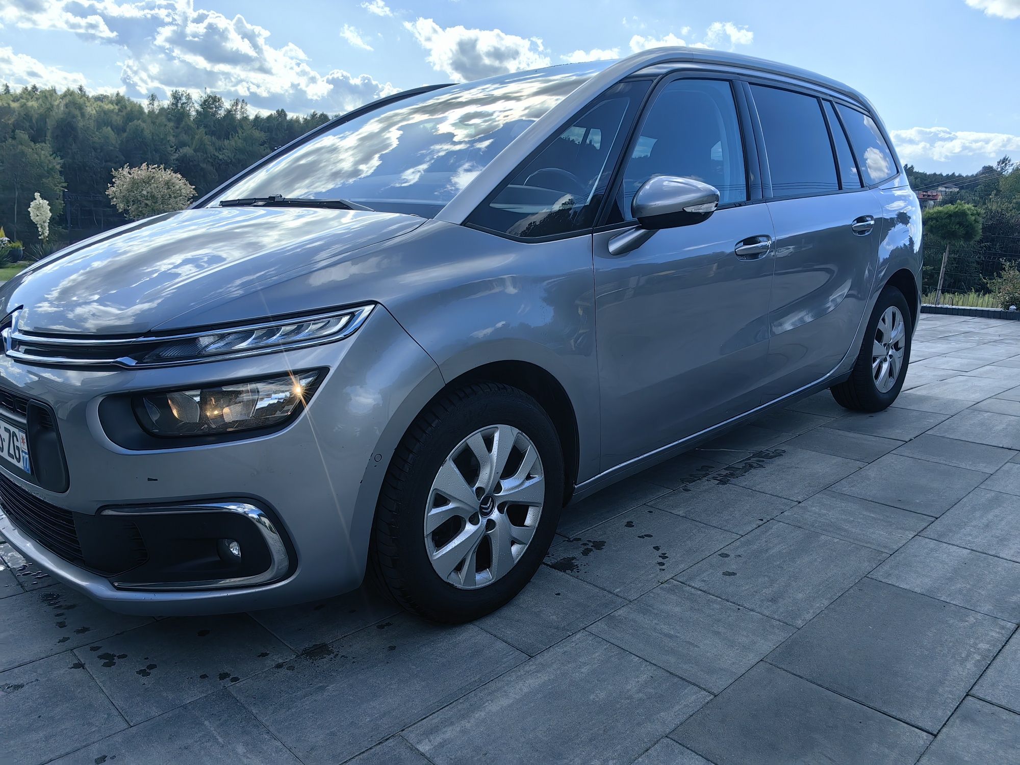 Citroen C4 Spacetourer  7 miejsc 1.6 hdi 120 koni duży wyświetlacz kol