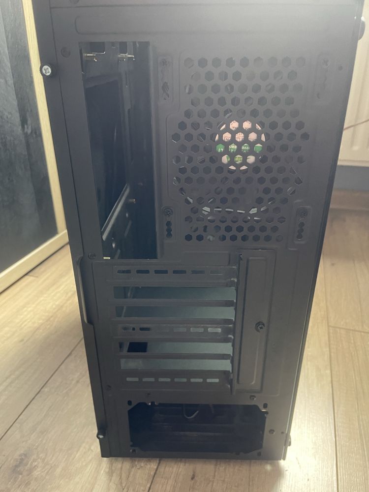 Obudowa Do Komputera Aerocool quartz revo RGB