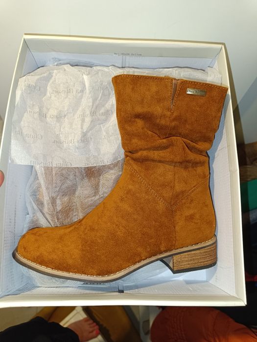 Kozaki botki Lata Clarkson rozmiar 35 nowe karmelowe za 129zl