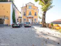 Palacete do Sec. XIX, 'Casa Italiana', no centro Histórico da Vila ...