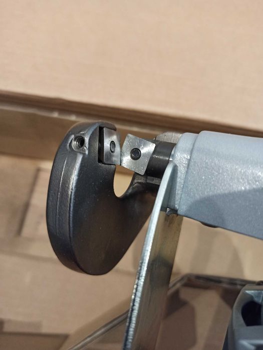 GSC 18V-16 E Nożyce do blachy akumulatorowe 18V Bosch - FAKTURA