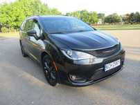 Chrysler Pacifica Zadbana, mały przebieg, 8 osób