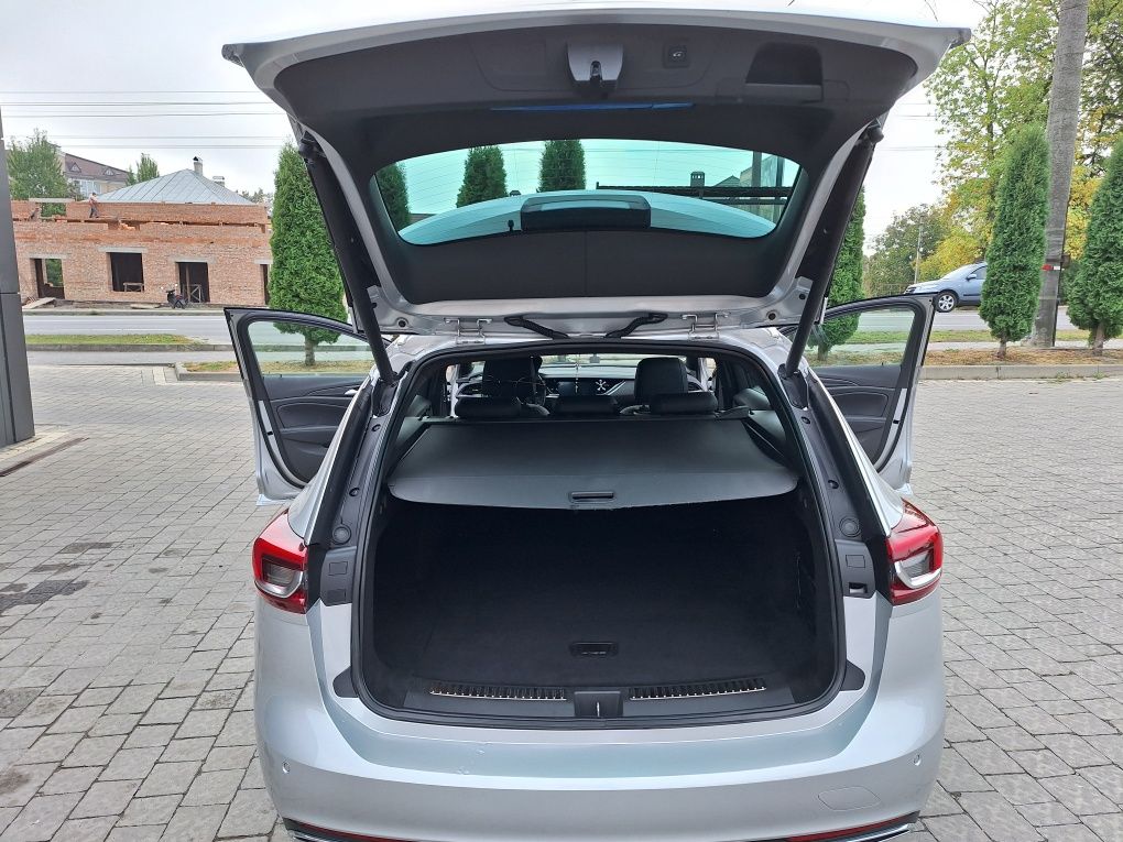 Opel insignia 2.0 CDTI 2020. Дизель Автомат
