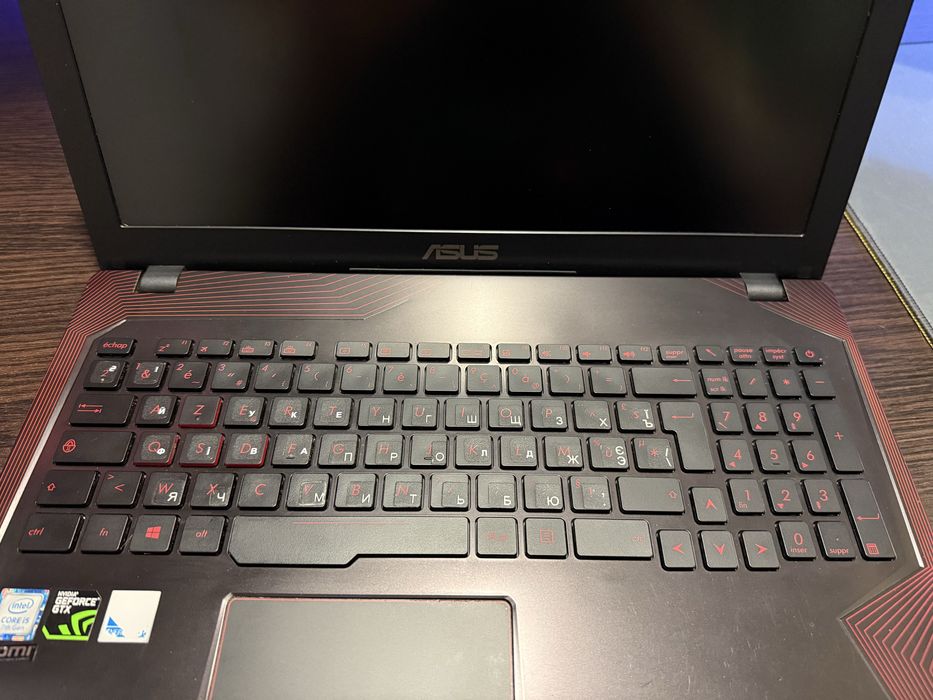 Ноутбук Asus FX553V