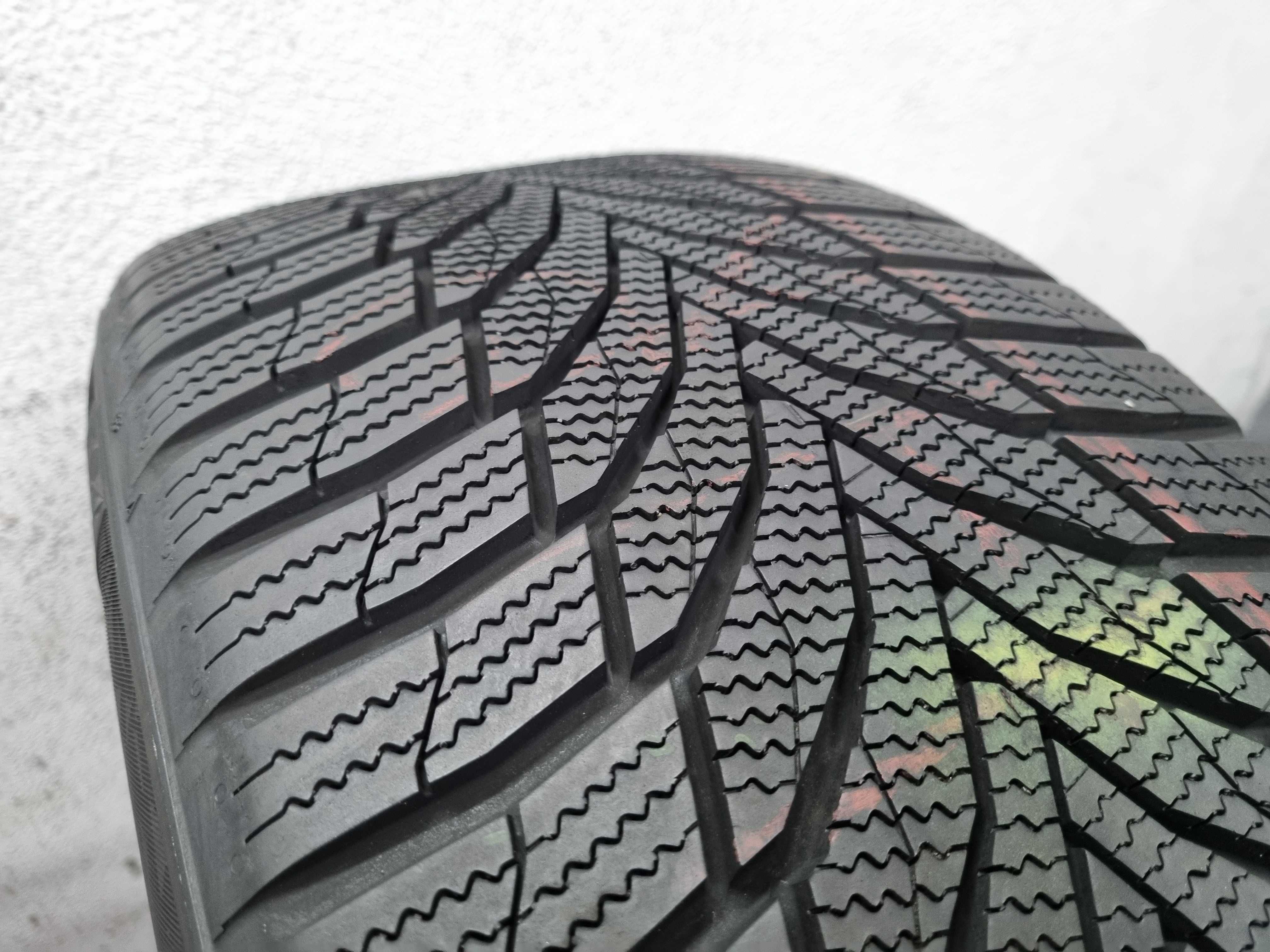 245/45/19 102V Nexen Winguard Sport 2 WU7 Dot.3624R
