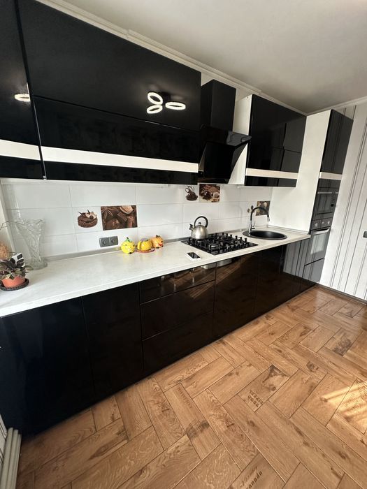 Продам! 3 кімнатну квартиру сщ.Березівське