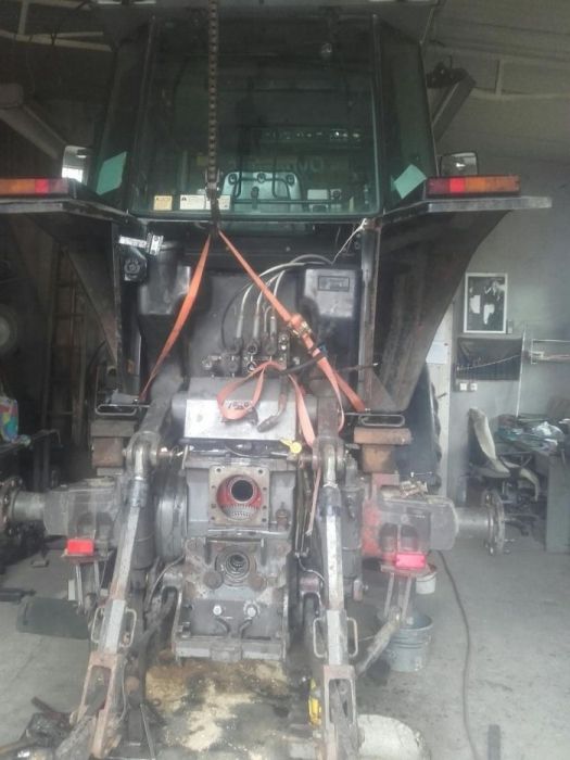 Naprawa ciągników Massey ferguson Renault Claas hydroakumulator CZĘŚCI