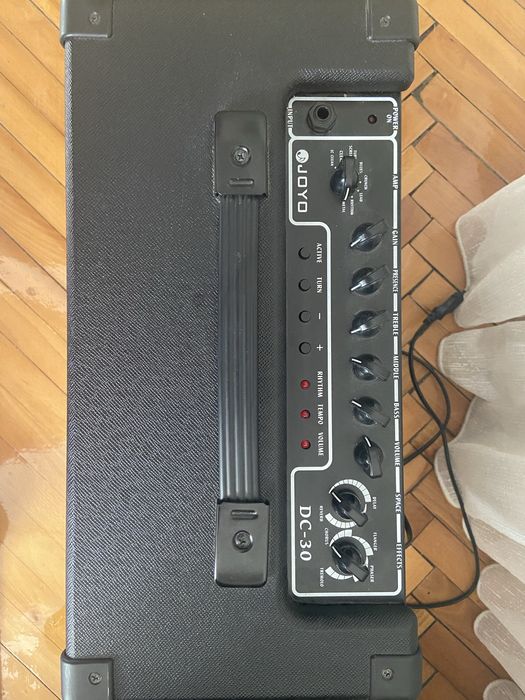 Комбопідсилювач Joyo DC-30