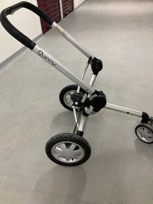 Carrinho de Bebé Quinny + Ovo Maxi-Cosi – Em Excelente Estado!