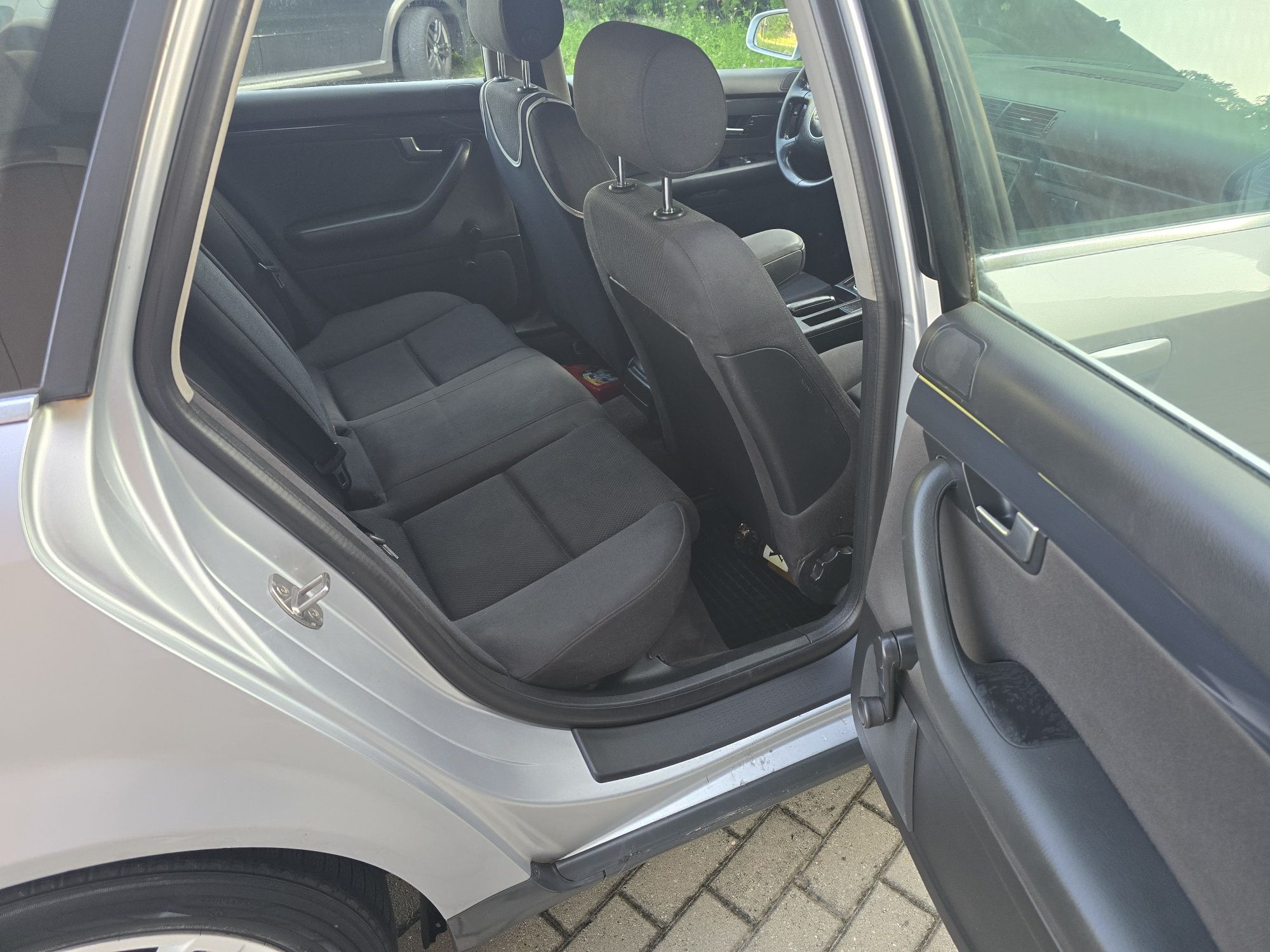 Audi a4 b6 2003r 2.0 Benzyna.Stan dobry.