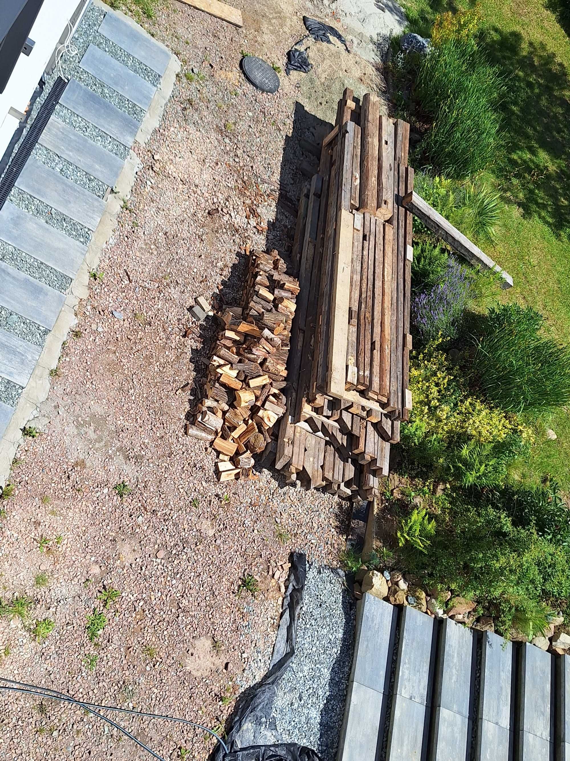 Stara więźba dachowa, belki więźbowe