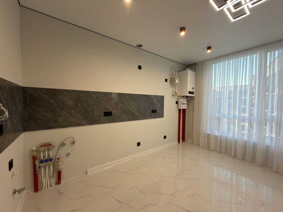 Дешево! 1 кімнатна з ремонтом ЖК Паркова Алея