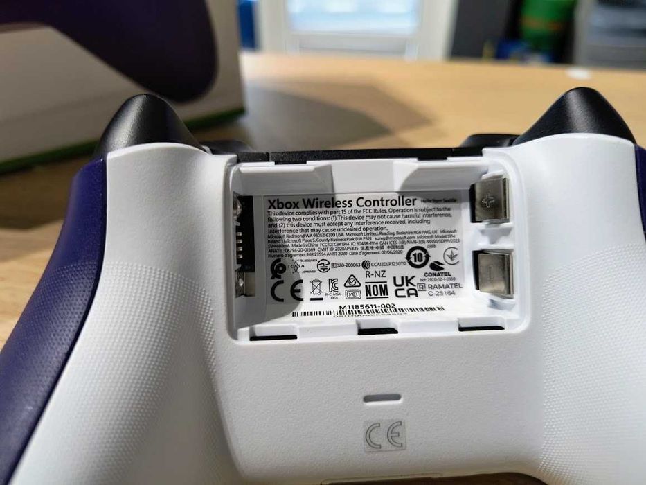 Kontroler MICROSOFT bezprzewodowy Xbox Astral Purple Xbox One
