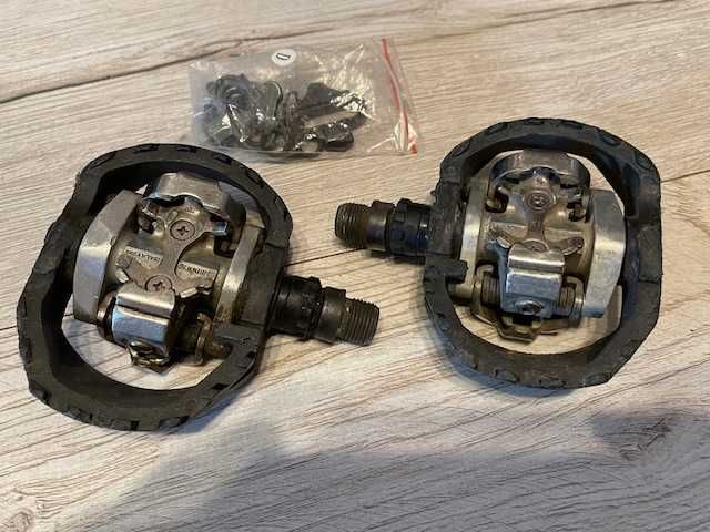 Pedały platformowe SPD MTB Shimano PD-M424 + bloki SM SH51