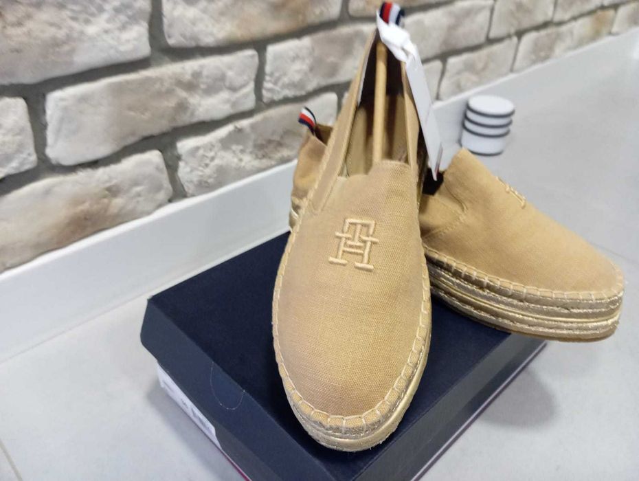 Tommy Hilfiger espadryle platforma EMBROIDERED GOLD beżowe damskie 36