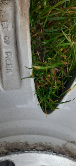 Тітани з Шинами 5/112, 215/55/R17 Зимові