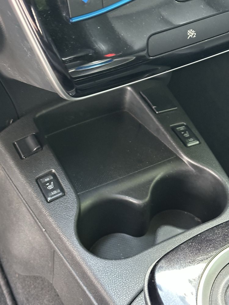 Nissan leaf 2013