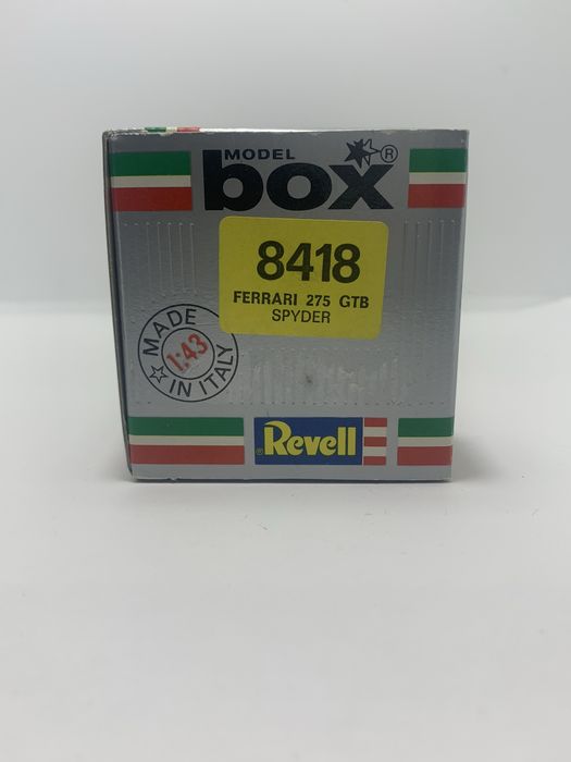Ferrari 275 GTB/4 Revell Model Box 1:43