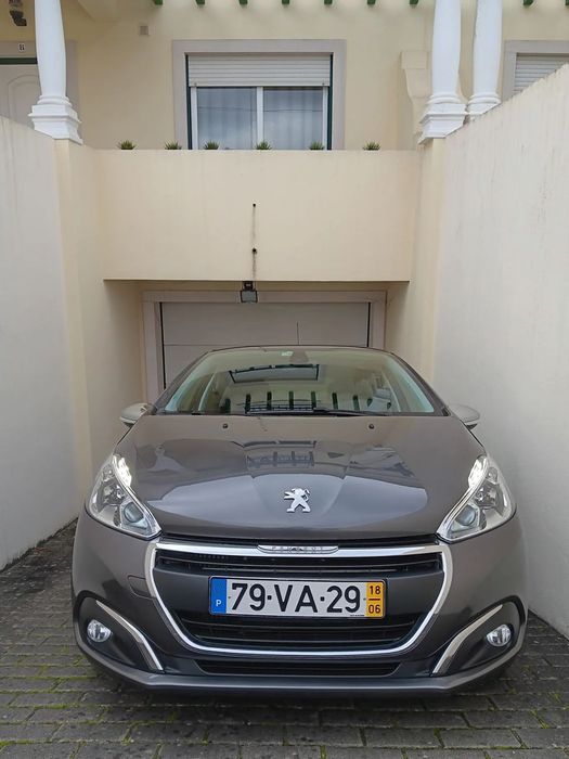 Peugeot 208 1.6 BlueHDi Style
