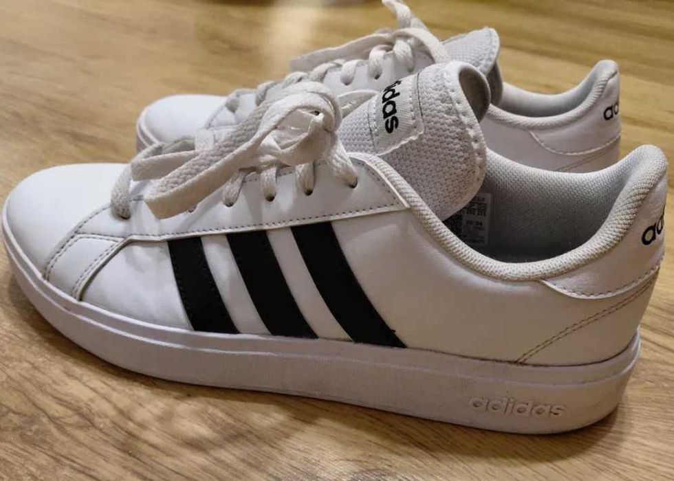 Adidas buty sportowe