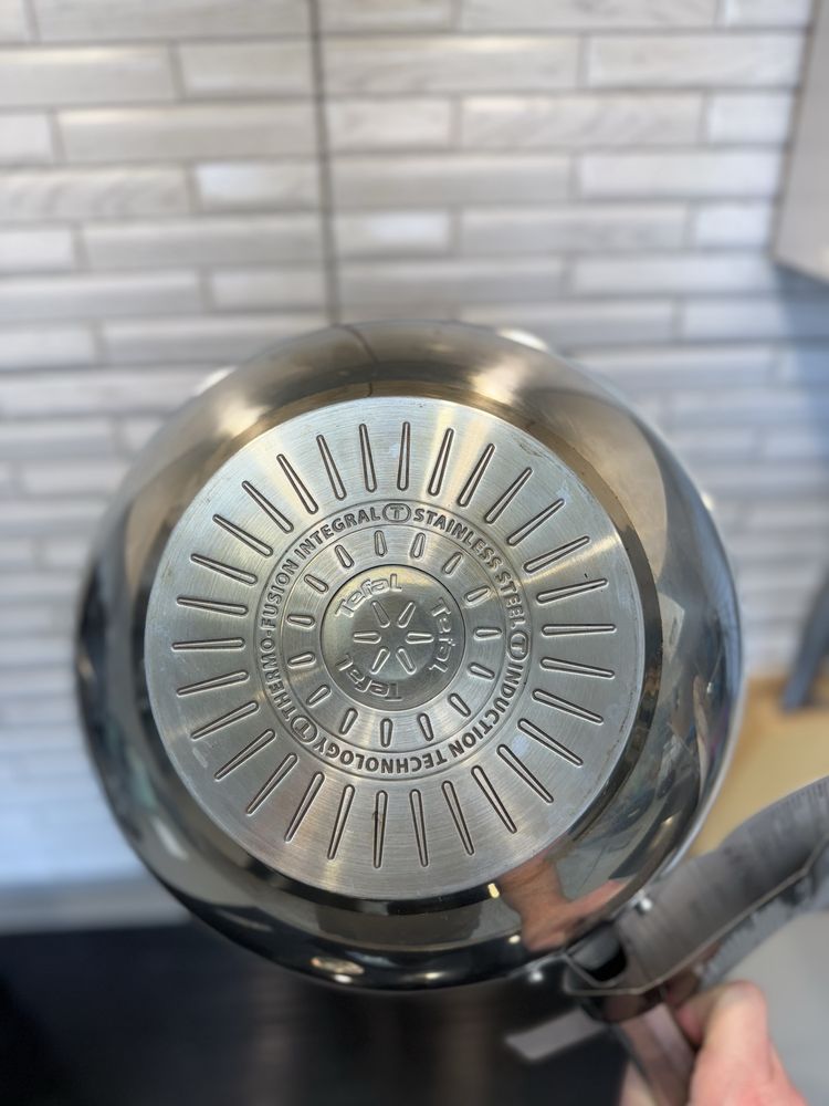 Сковорода WOK Вок Tefal Intuition 28 см