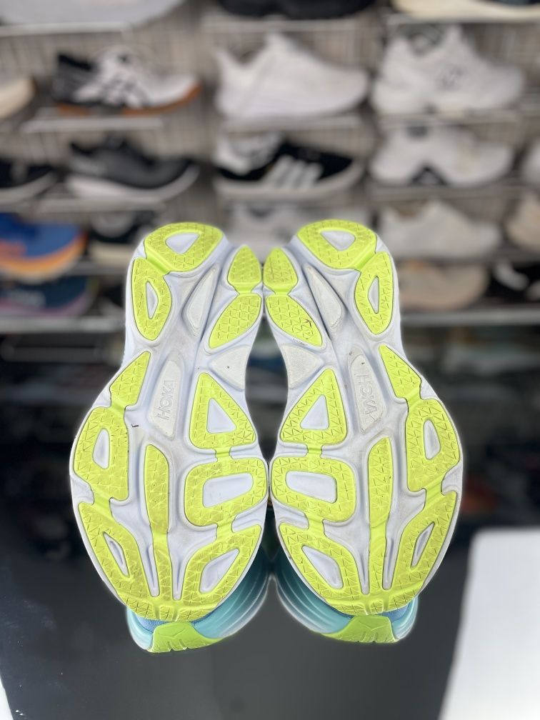 Кроссовки Hoka One One Bondi 8 Размер 40 Отличное состояние
