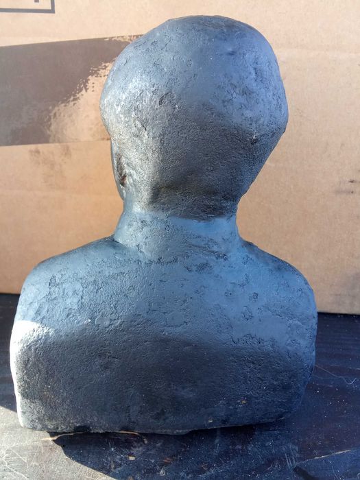 Бюст К.Ворошилов