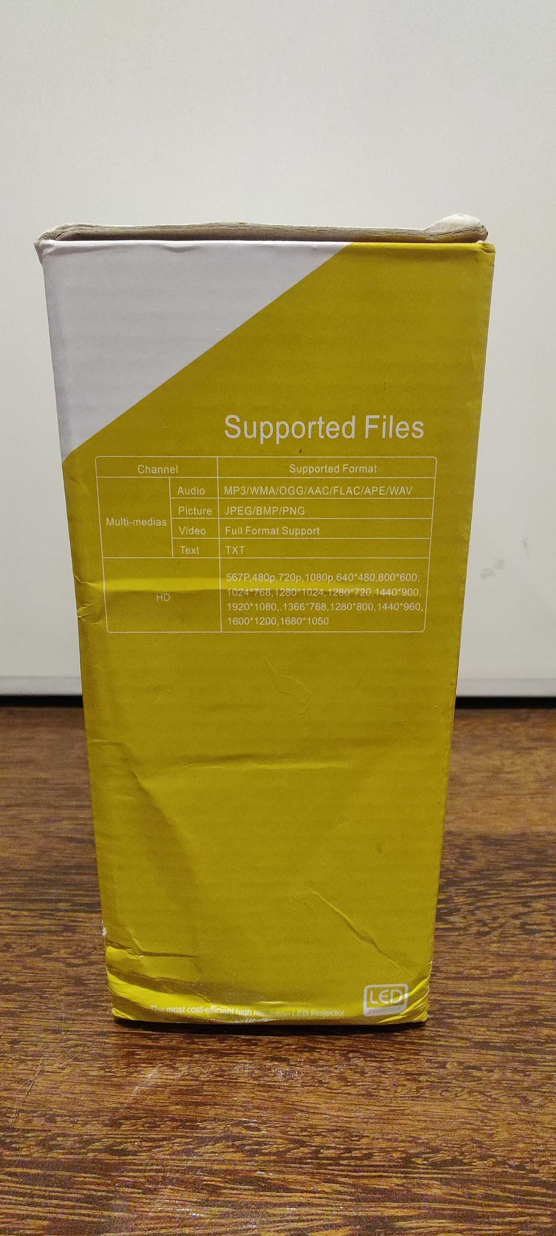 Mini Projetor LED Portátil – Ideal para Filmes e Jogos!
