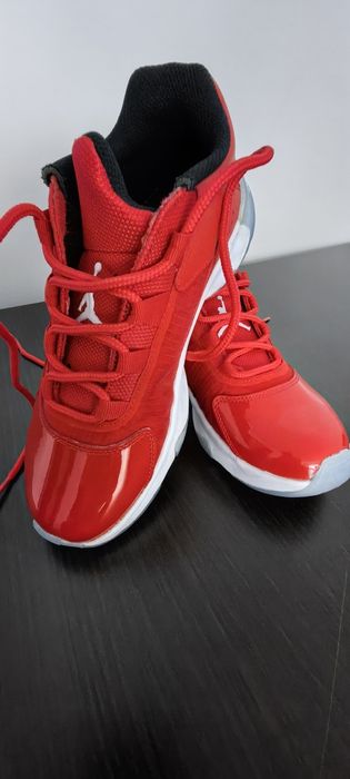 Air Jordan 11CMFT LOW (GS)