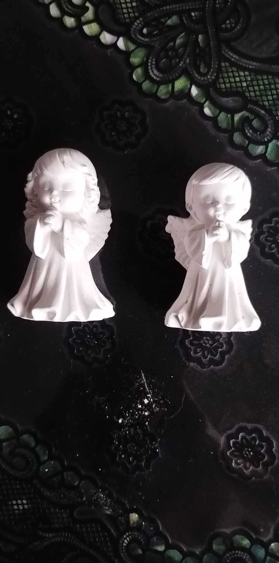 Aniołki magnesy z gipsu ceramicznego