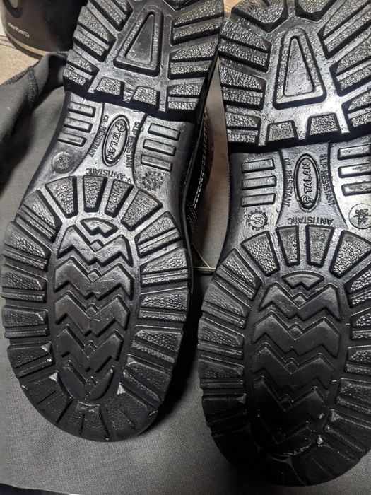 Рабочие ботинки 44 размер с мет носком