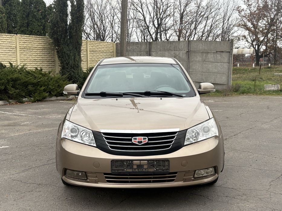 Гарна Geely Emgrand 7