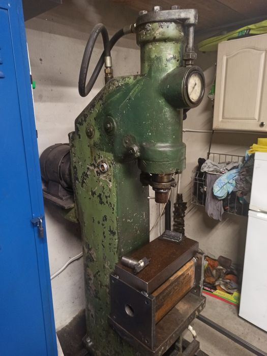 Prasa hydrauliczna 15ton