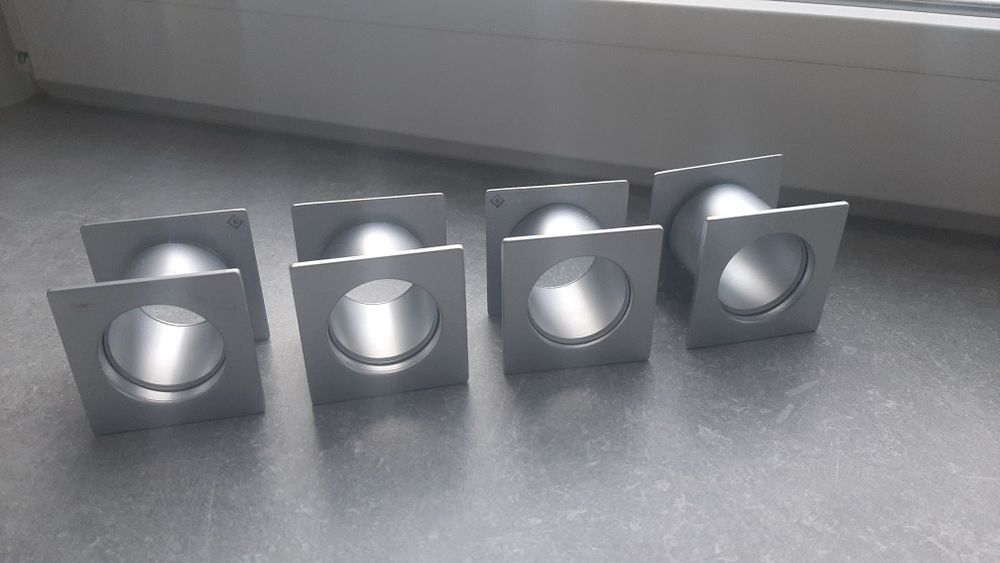 4x tuleja wentylacyjna kwadratowa do drzwi