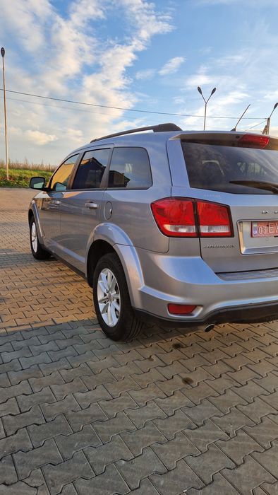 Додж джорні 3.6 16 рік