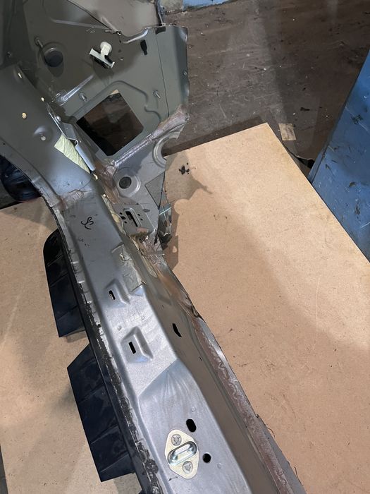 Полка багажника jeep Cherokee kl 2014 2022