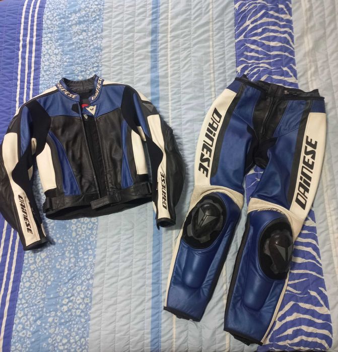 Conjunto Dainese
