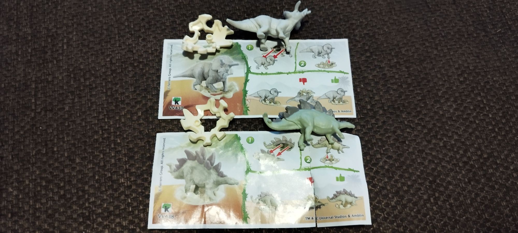 Kinder niespodzianka. Jurassic World. 2 sztuki. Stan idealny