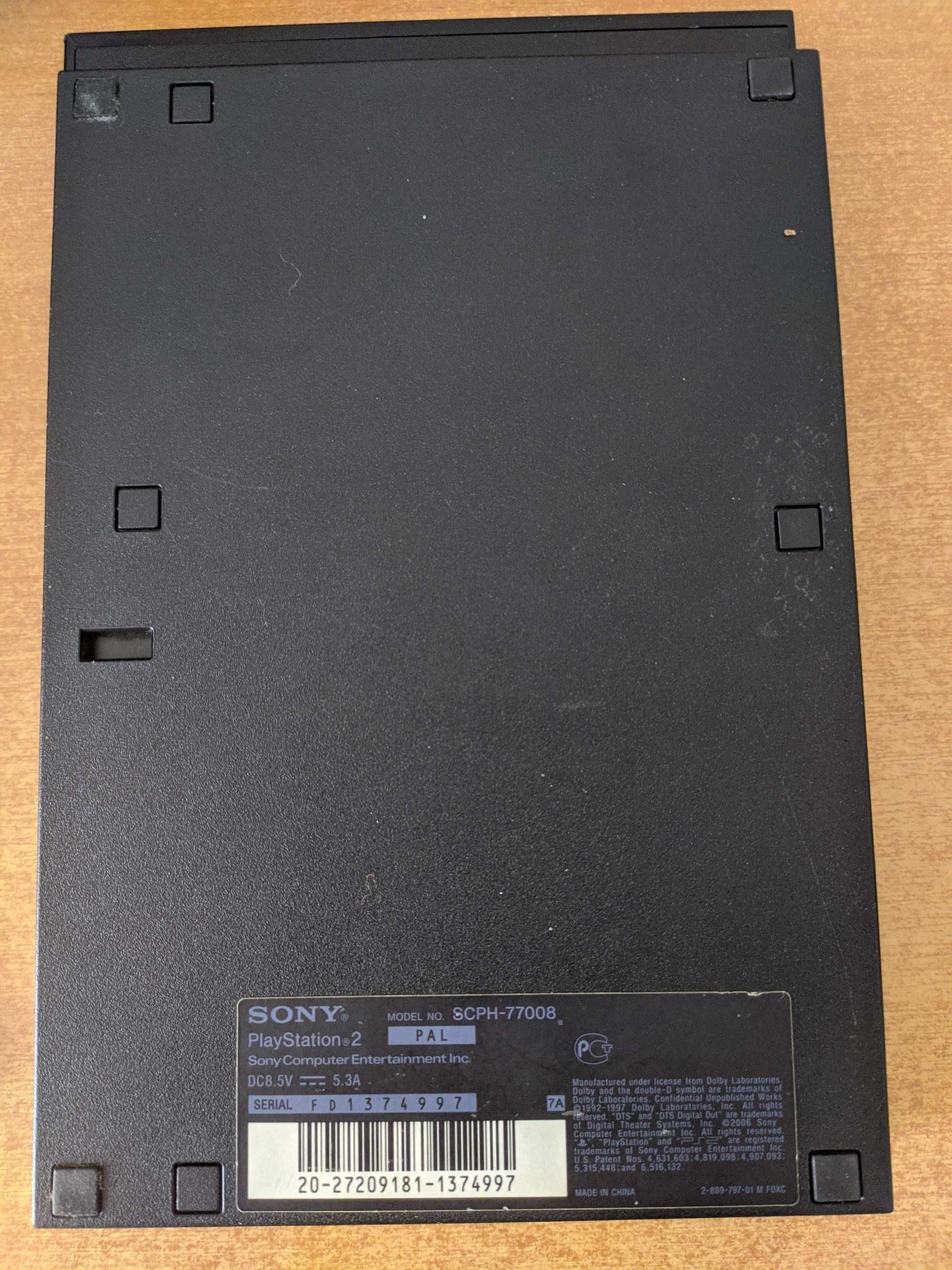 Sony PlayStation 2 +10 дисків, та 2 геймпада.