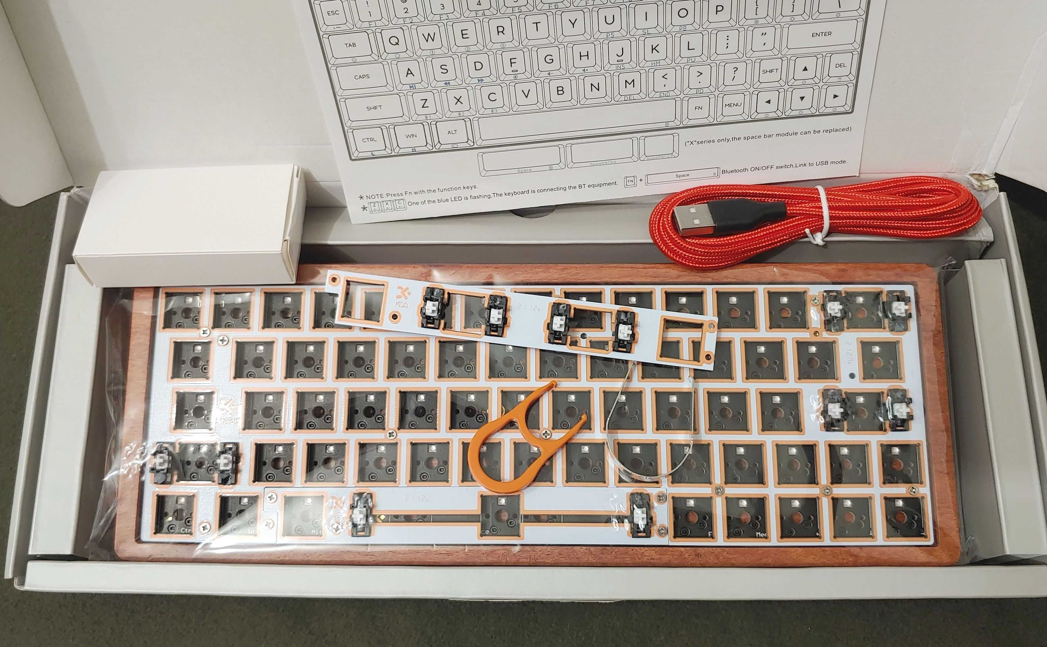 механічна клавіатура GK64X Wood Case+FR4 Plate.Hotswap\RGB. GK61X PCB