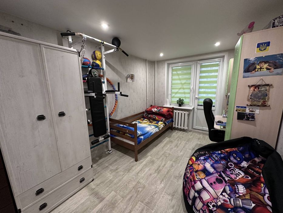 3 кімнатна квартира в Центрі з дизайнерським ремонтом[]